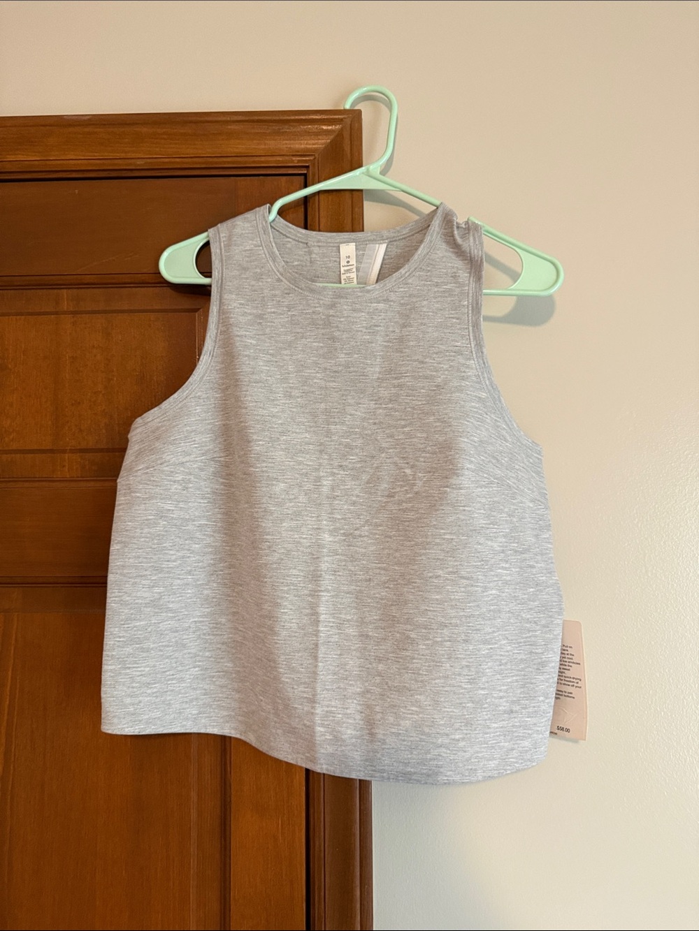 Lululemon Minimal Tank
Heathered Power Grey